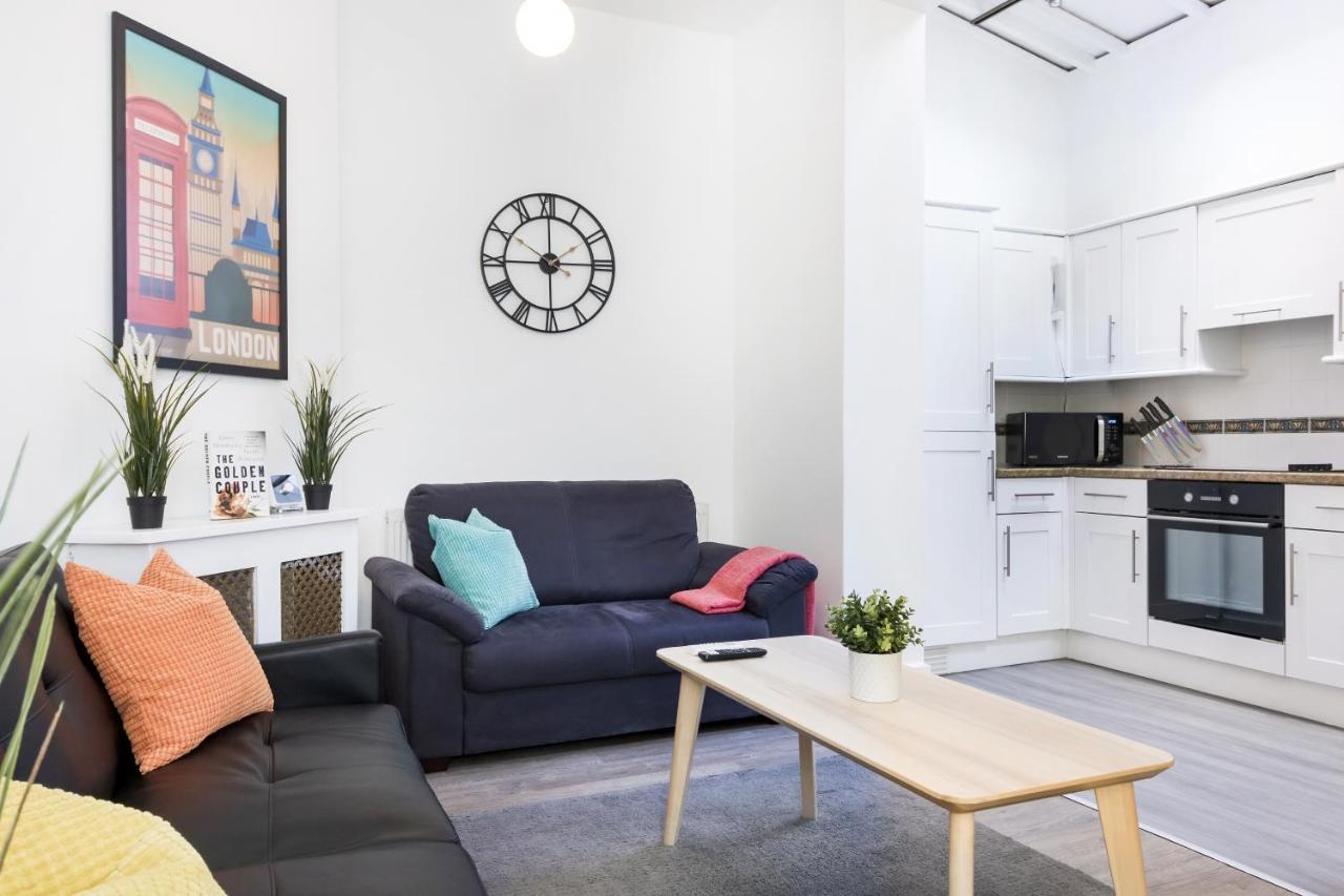 Two Bedroom In Central With Large Terrace Appartamento Londra