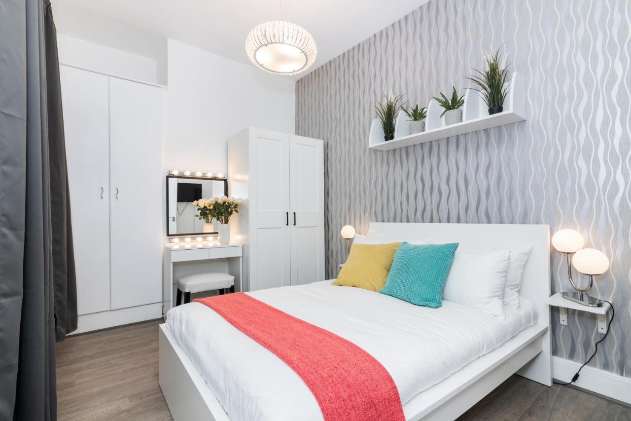 Two Bedroom In Central With Large Terrace Appartamento *